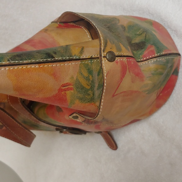 Patricia Nash. Large, Italian leather shoulder bag - Picture 6 of 16